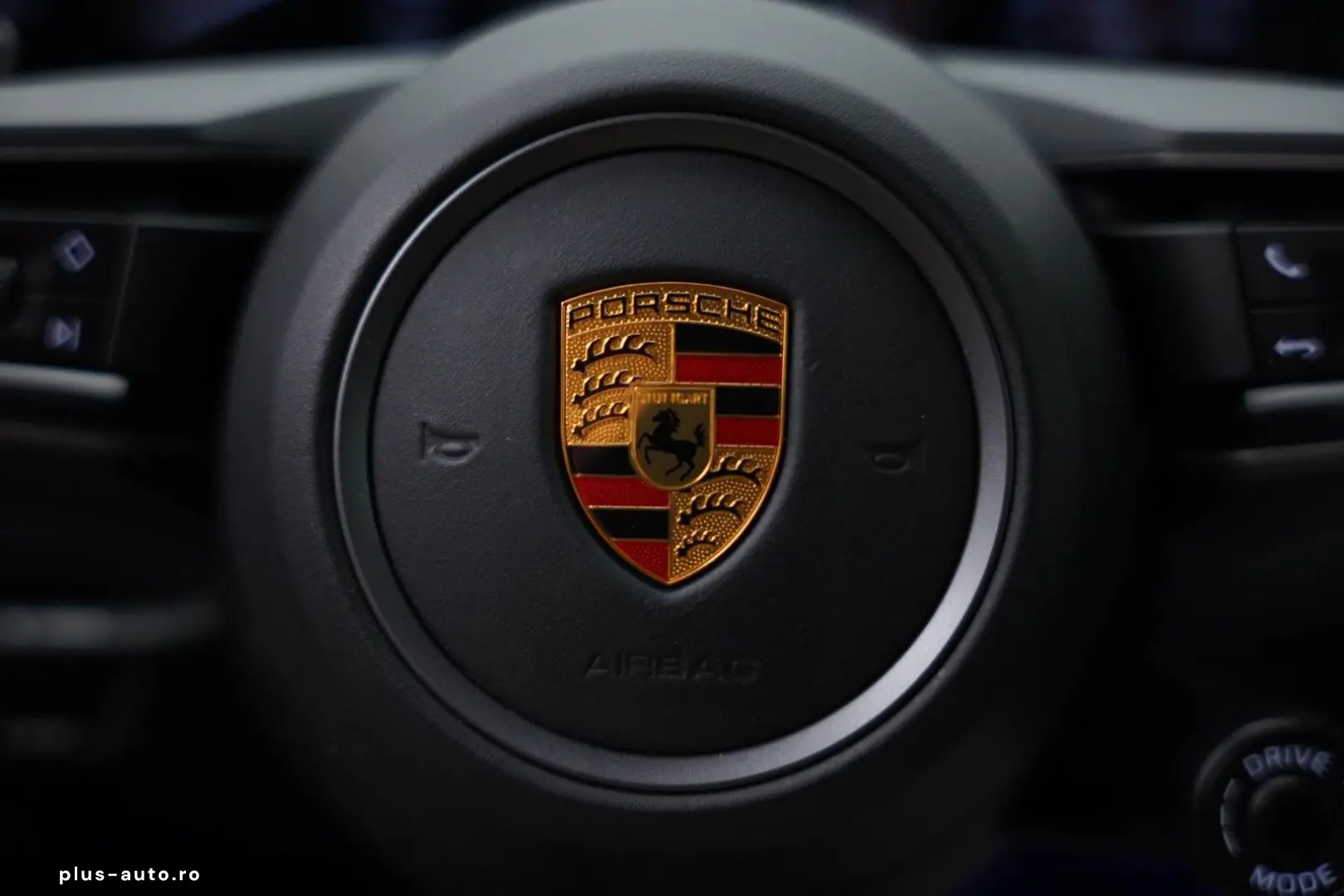 PORSCHE 992 Cabrio 3.0 Carrera 4 S