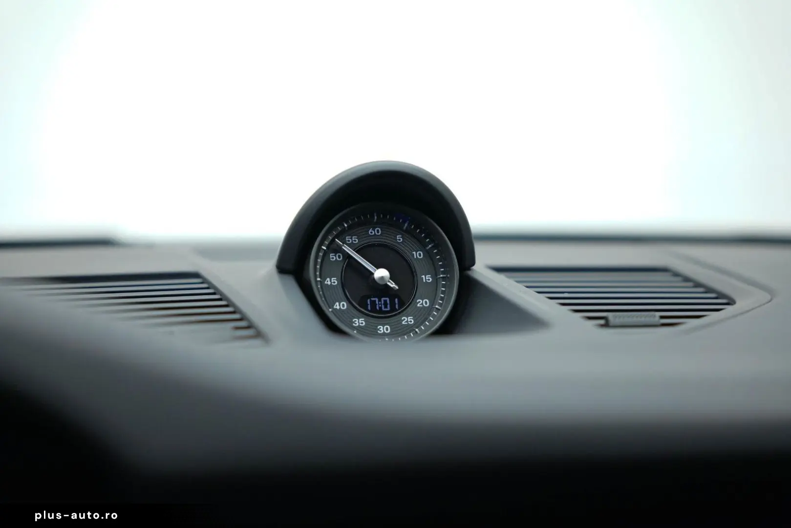 PORSCHE 992 Cabrio 3.0 Carrera 4 S