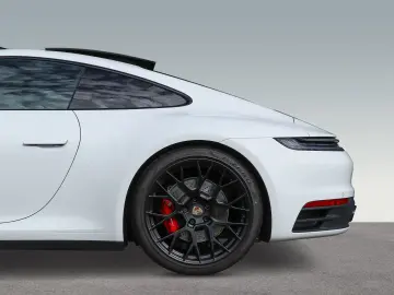 PORSCHE 992 911 Carrera 4S LED-Matrix Sportabgas BOSE