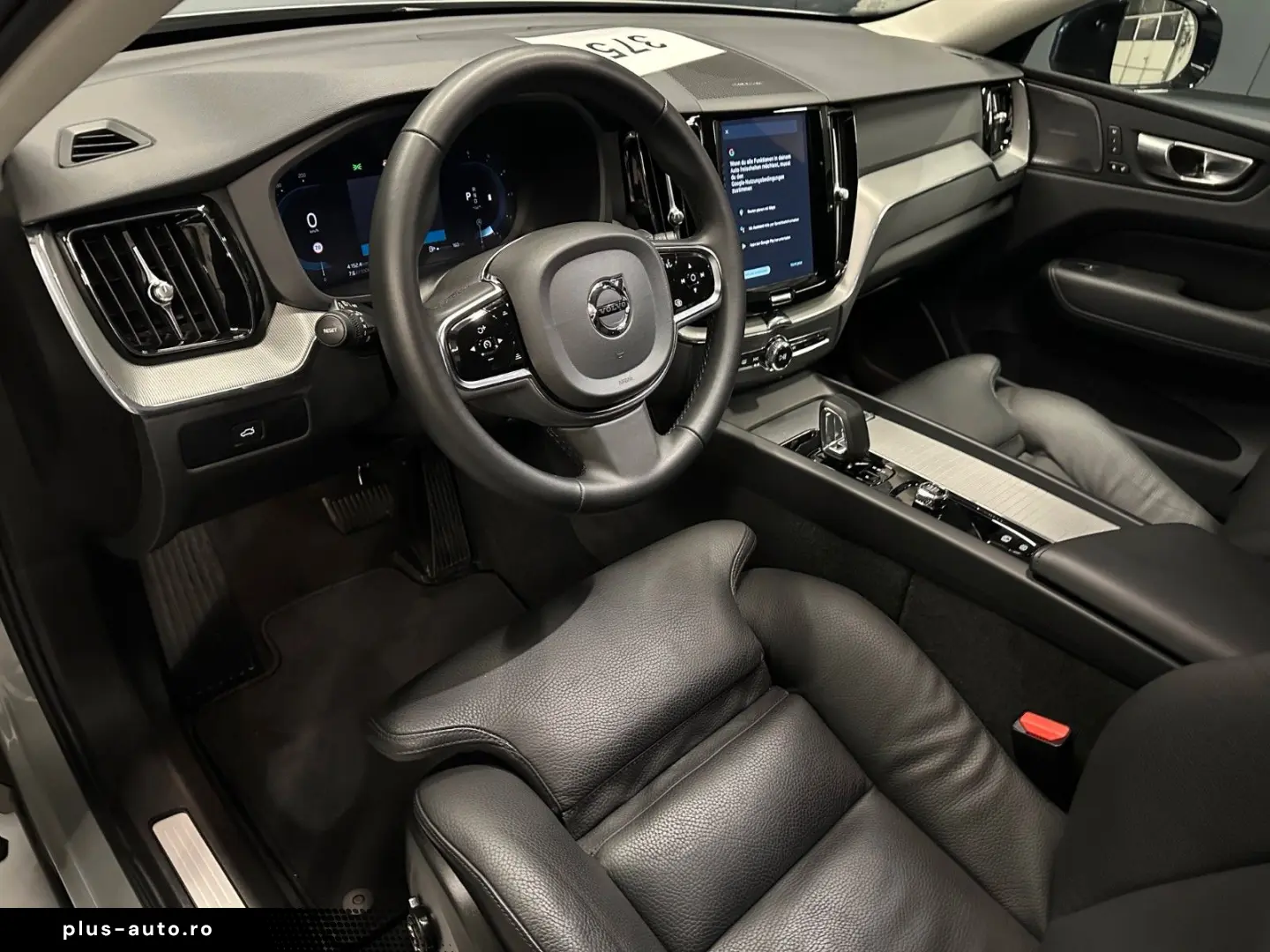 VOLVO XC60 Plus Dark AWD  LEDER Sport AHK Business