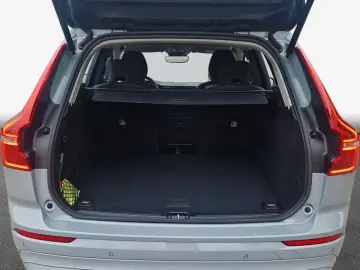 VOLVO XC60 B5 B AWD Core