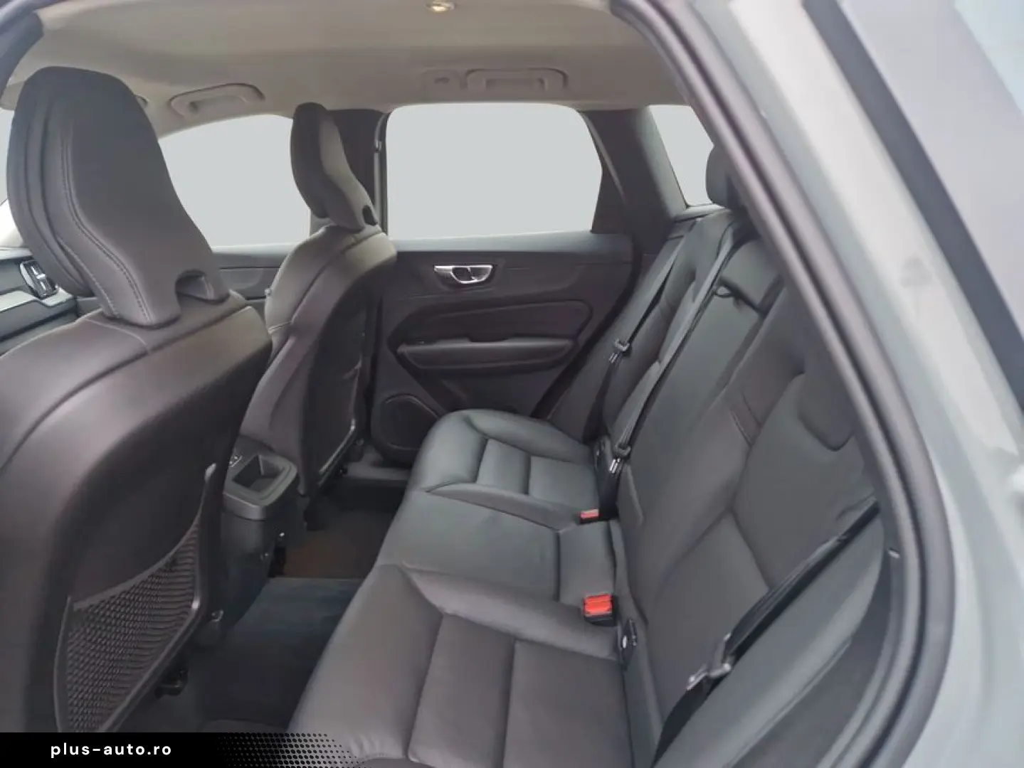 VOLVO XC60 B5 B AWD Core