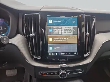 VOLVO XC60 B5 B AWD Core