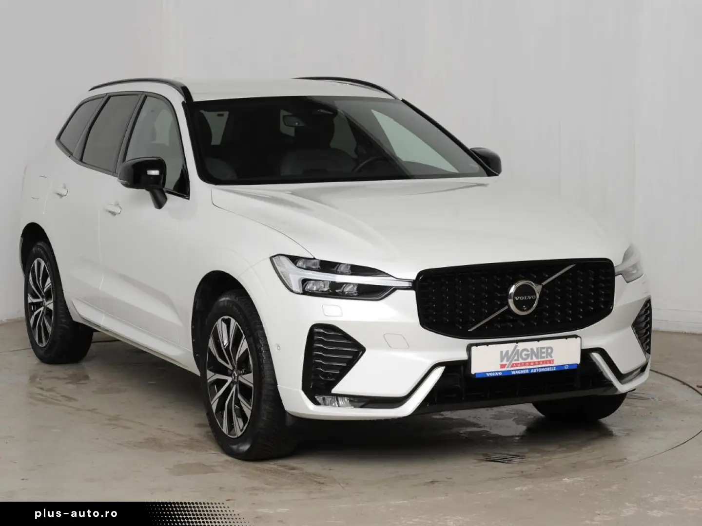 VOLVO XC60 B4 D Plus Dark  Business- & Lichtpak. 360