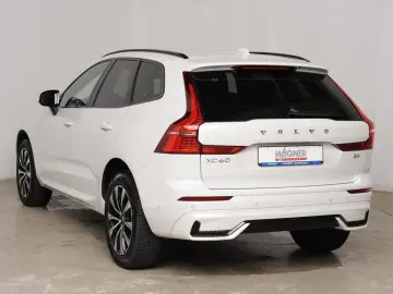 VOLVO XC60 B4 D Plus Dark  Business- & Lichtpak. 360