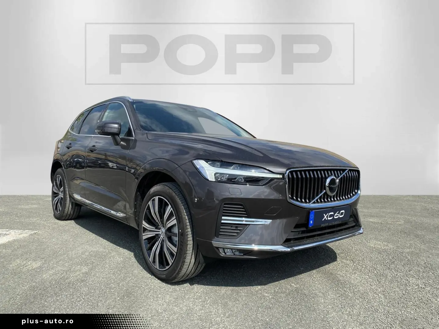 VOLVO XC60 B4 AWD Plus Bright 20  4xSHZ ACC LED STHZ