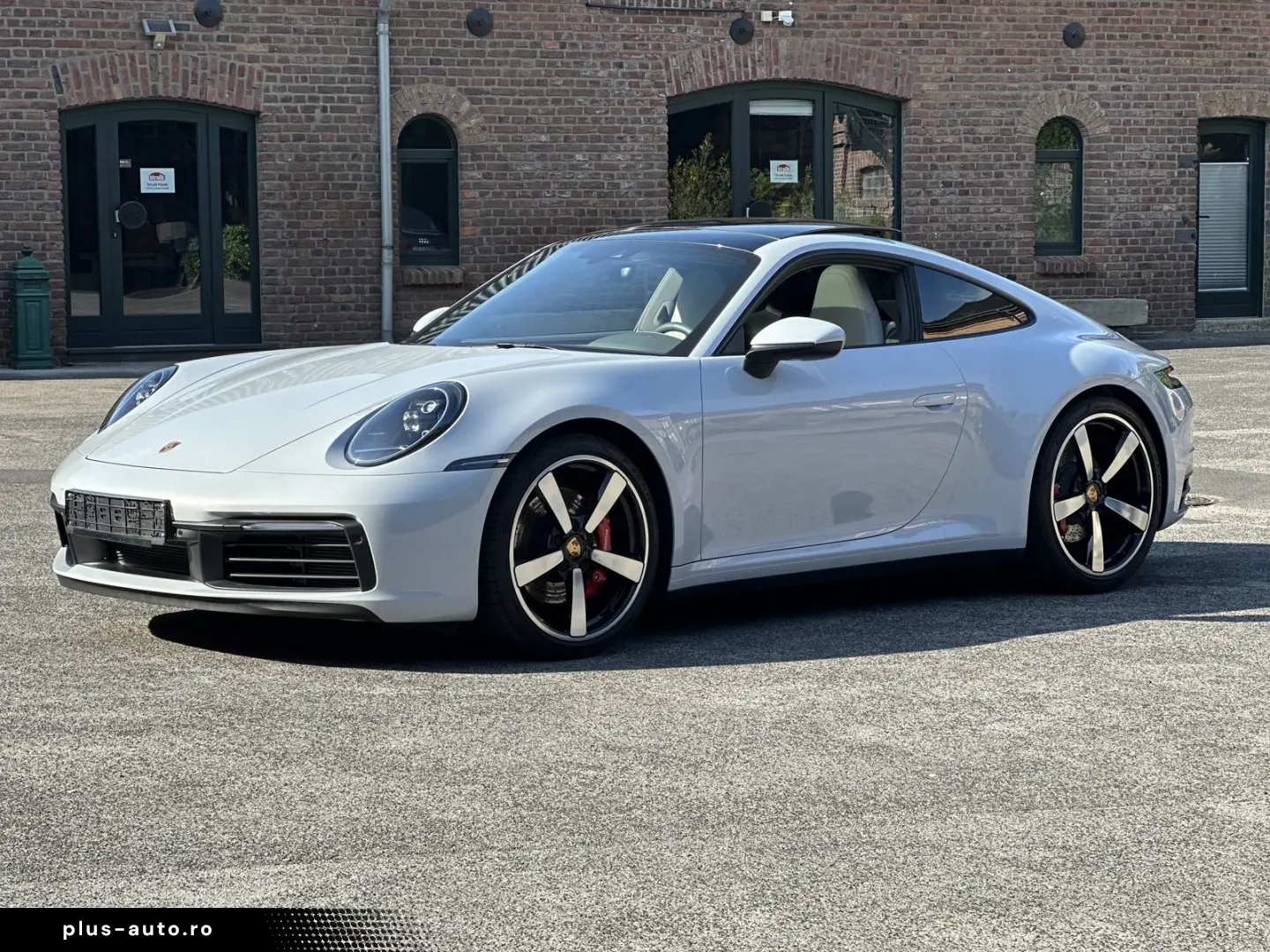 PORSCHE 992 911 Carrera 4S SPORT