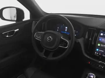 VOLVO XC60 B4 Benzin Plus Dark 19  AHK ACC H&K 360