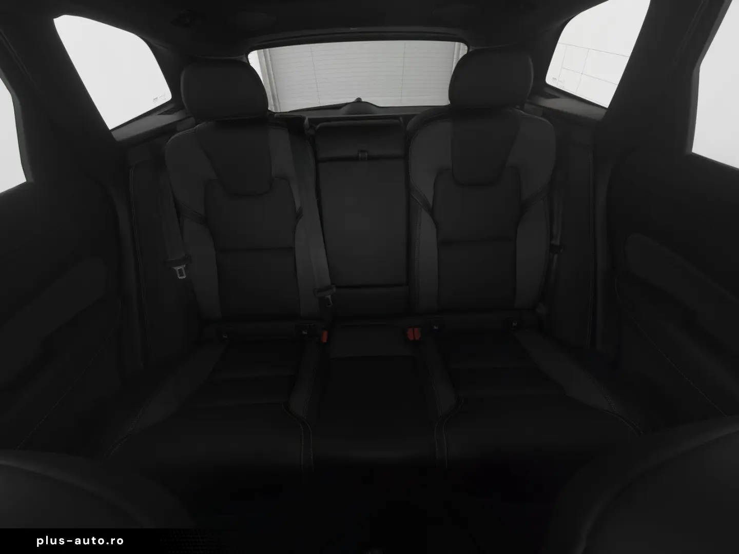 VOLVO XC60 B4 Benzin Plus Dark 19  AHK ACC H&K 360