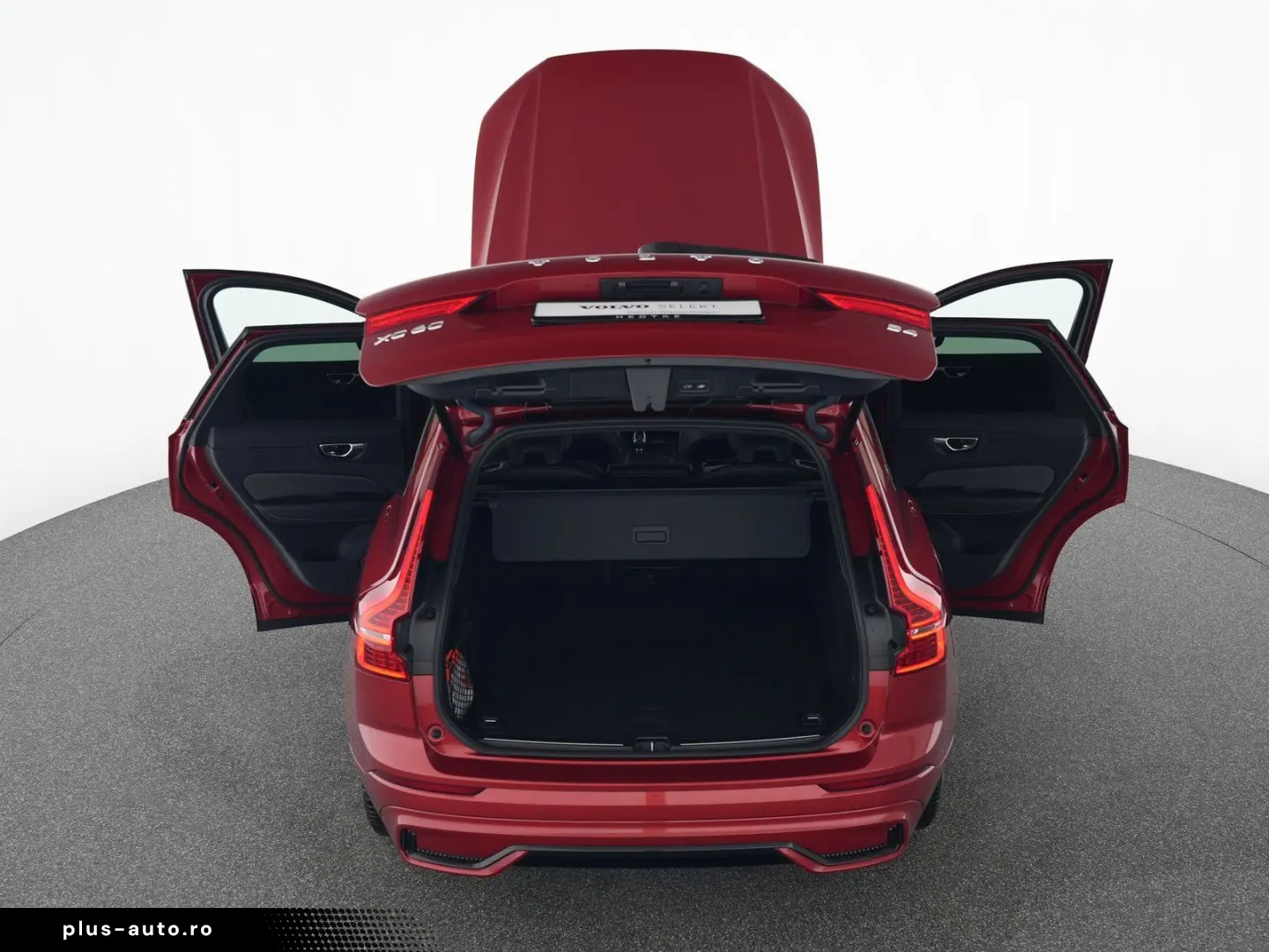 VOLVO XC60 B4 Benzin Plus Dark 19  AHK ACC H&K 360