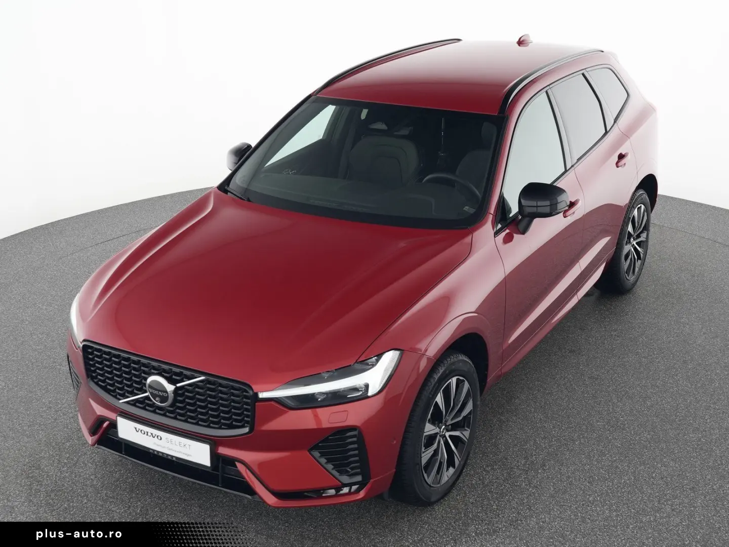 VOLVO XC60 B4 Benzin Plus Dark 19  AHK ACC H&K 360