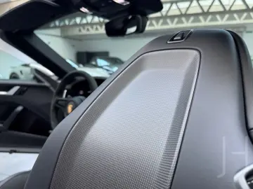 PORSCHE 992 Carrera 4S Cabriolet