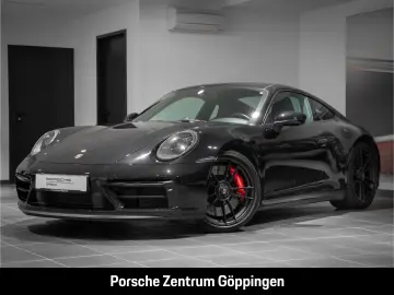 PORSCHE 992 911 Carrera 4 GTS