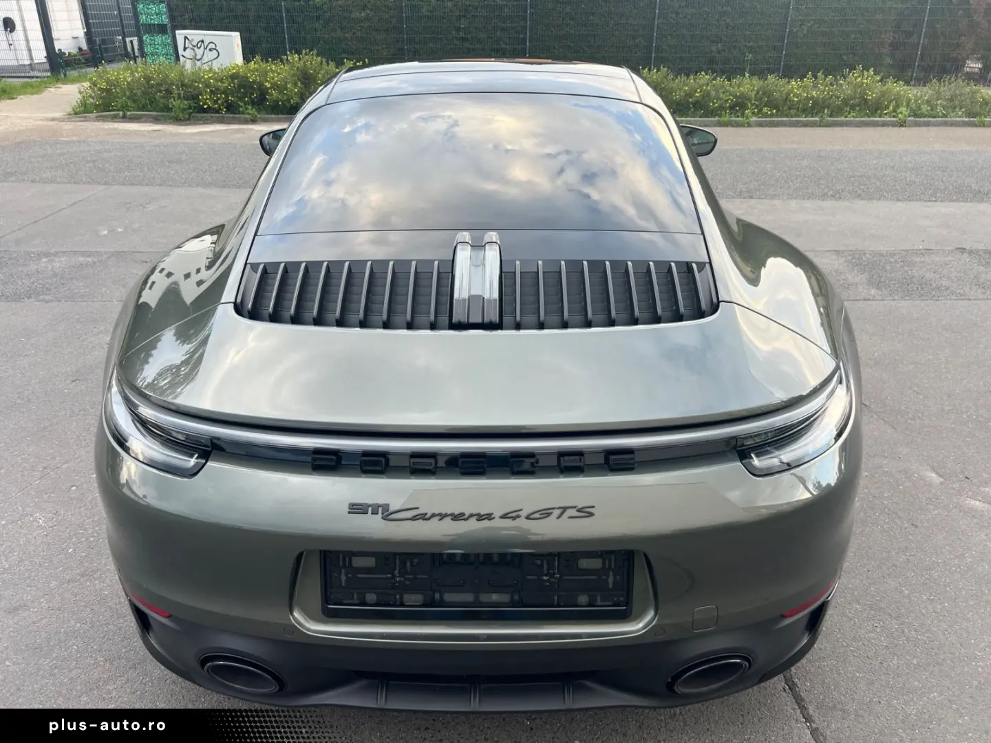 PORSCHE 992 911 Carrera4 GTS