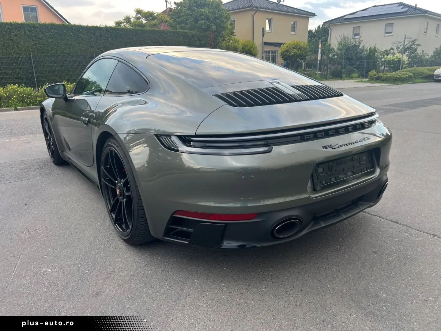 PORSCHE 992 911 Carrera4 GTS