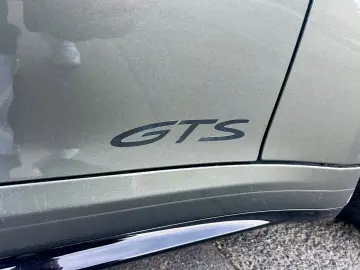 PORSCHE 992 911 Carrera4 GTS
