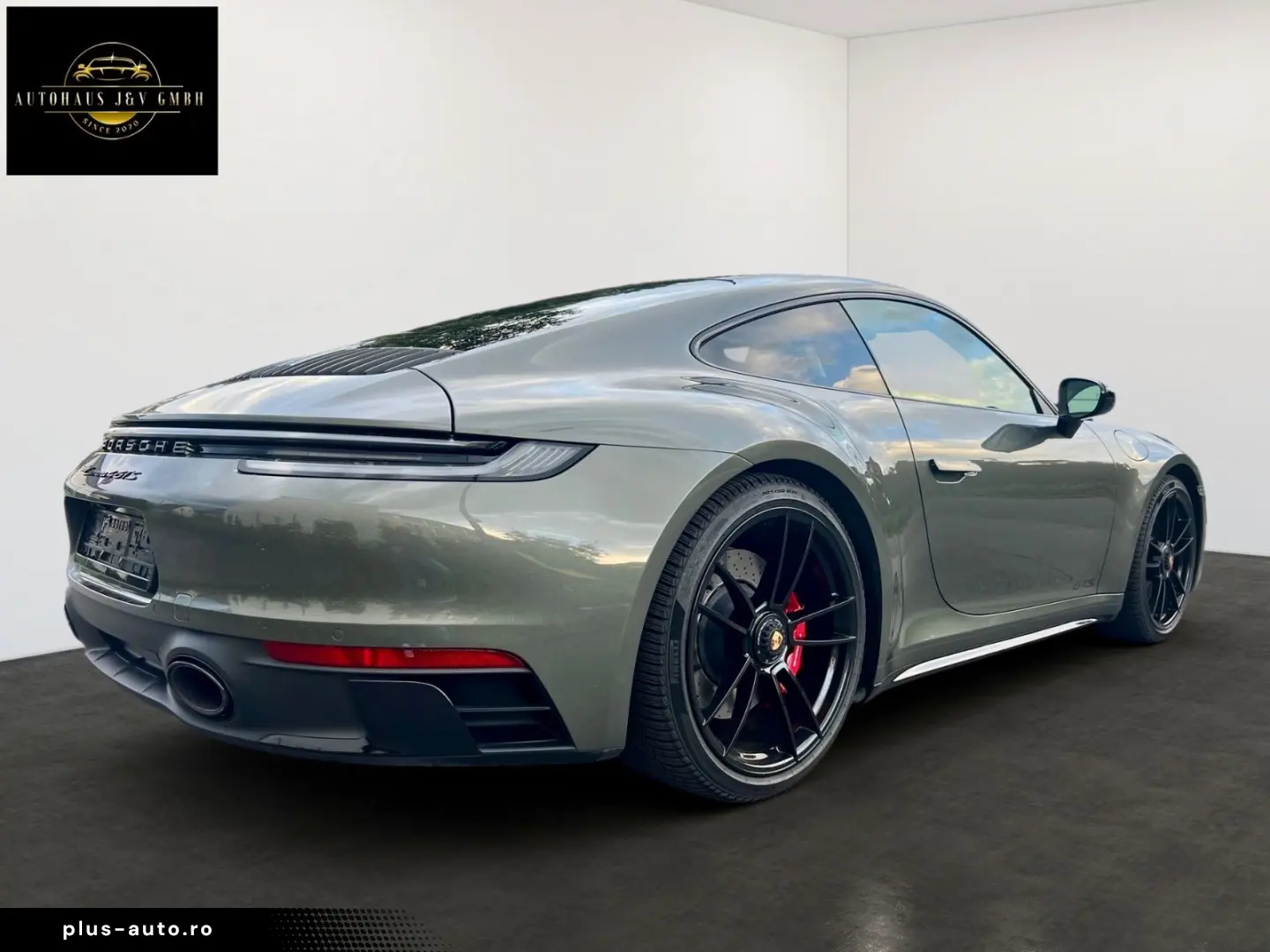 PORSCHE 992 911 Carrera4 GTS