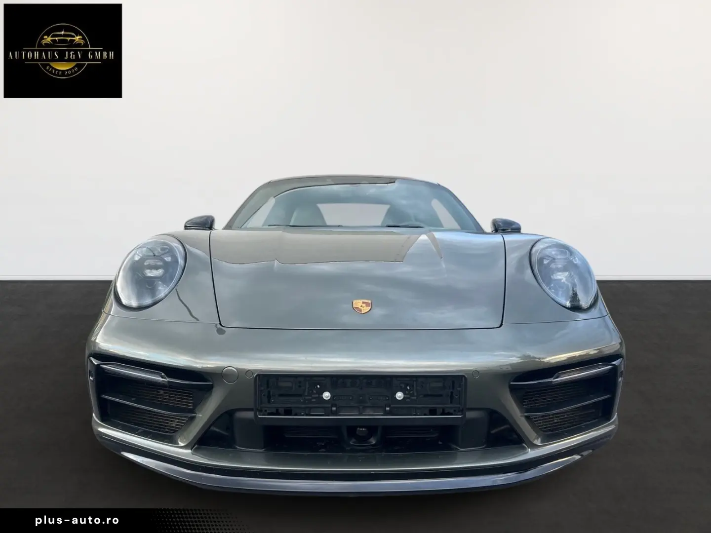 PORSCHE 992 911 Carrera4 GTS