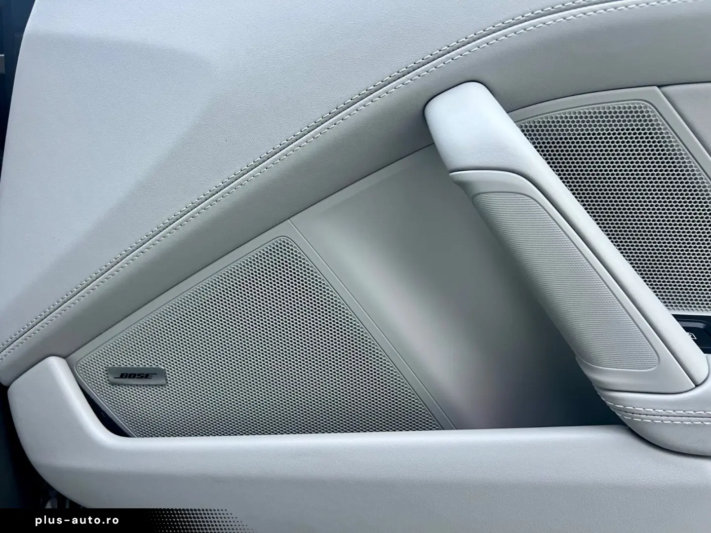 PORSCHE 992 911 Carrera4 GTS