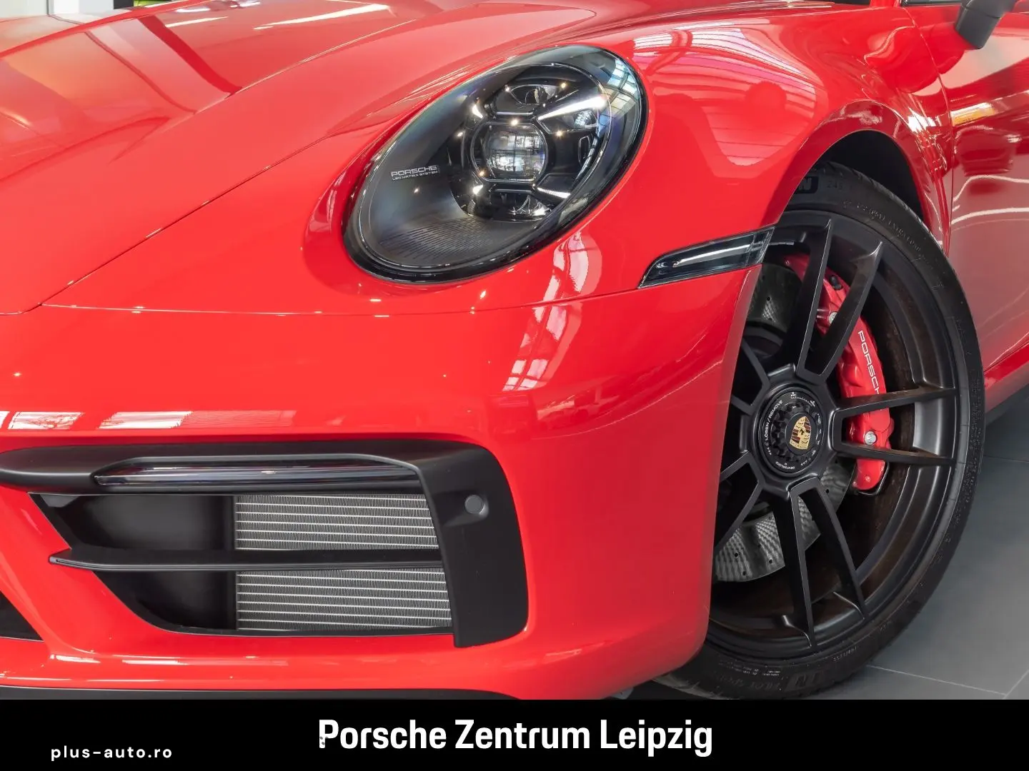 PORSCHE 992 911 Carrera 4 GTS Matrix Inno Carbon Lift