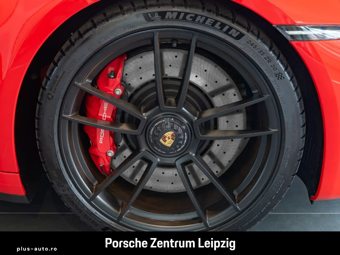 PORSCHE 992 911 Carrera 4 GTS Matrix Inno Carbon Lift