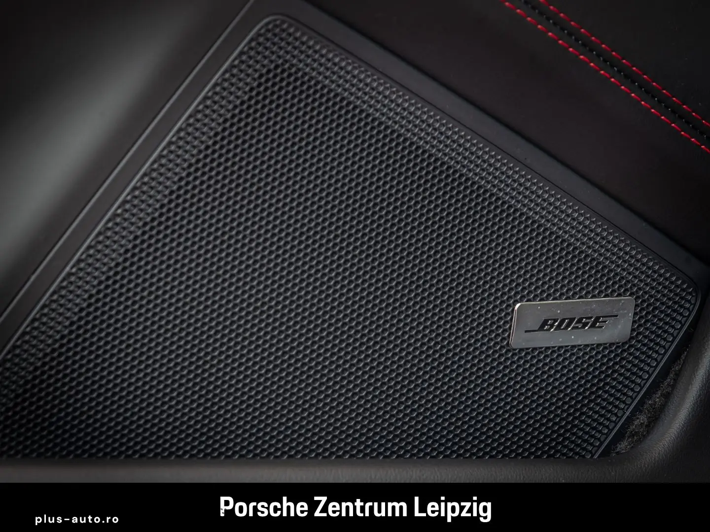 PORSCHE 992 911 Carrera 4 GTS Matrix Inno Carbon Lift