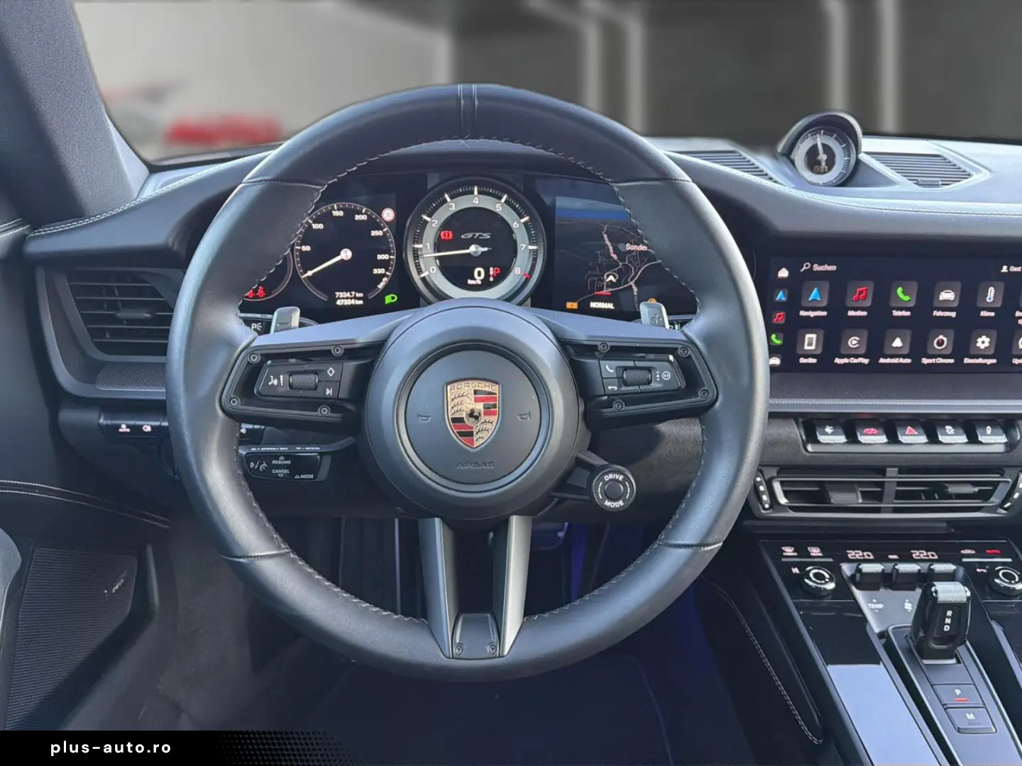 PORSCHE 992 Carrera 4 GTS MATRIX