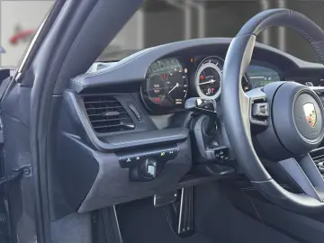 PORSCHE 992 Carrera 4 GTS MATRIX