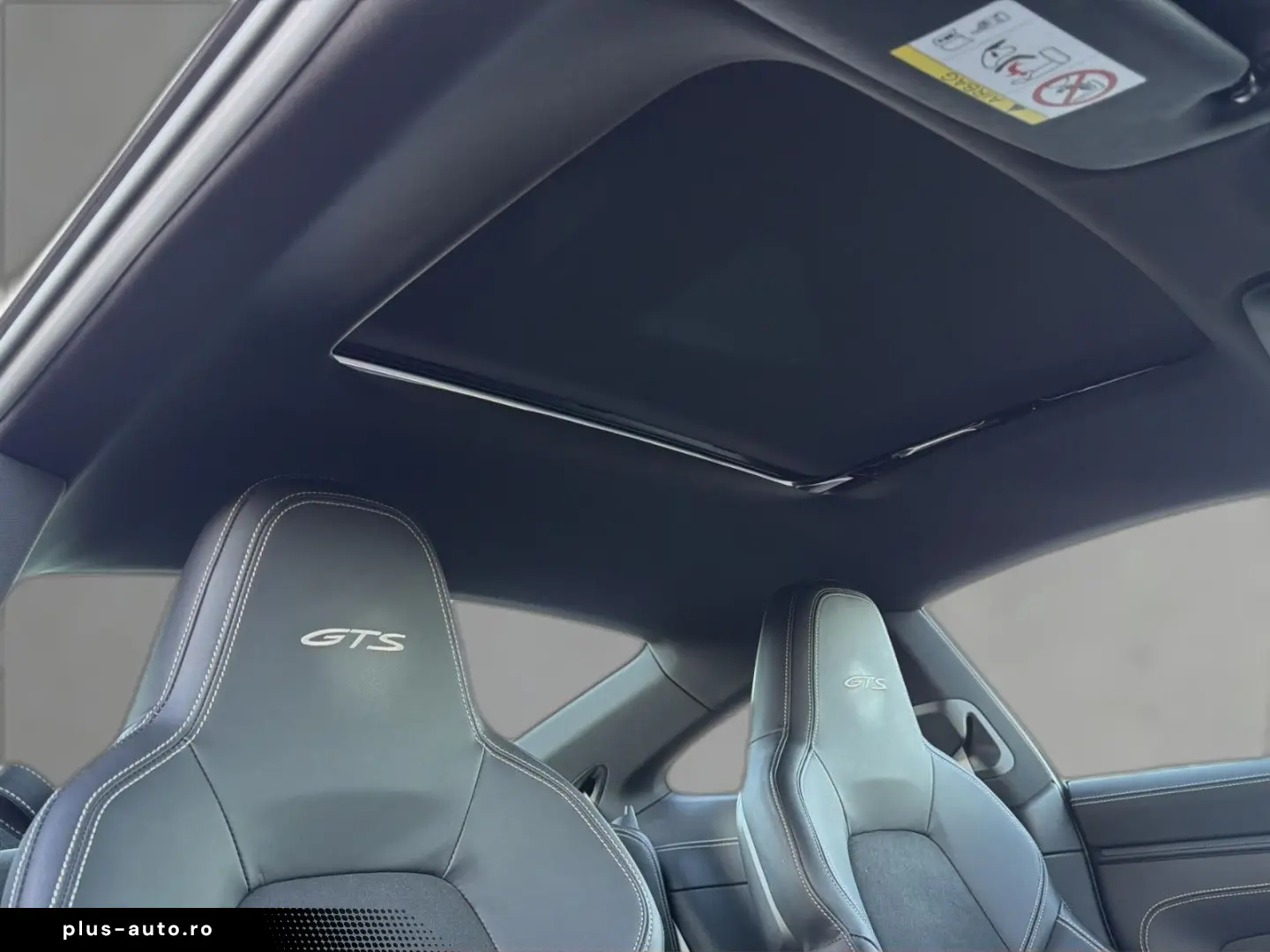 PORSCHE 992 Carrera 4 GTS MATRIX