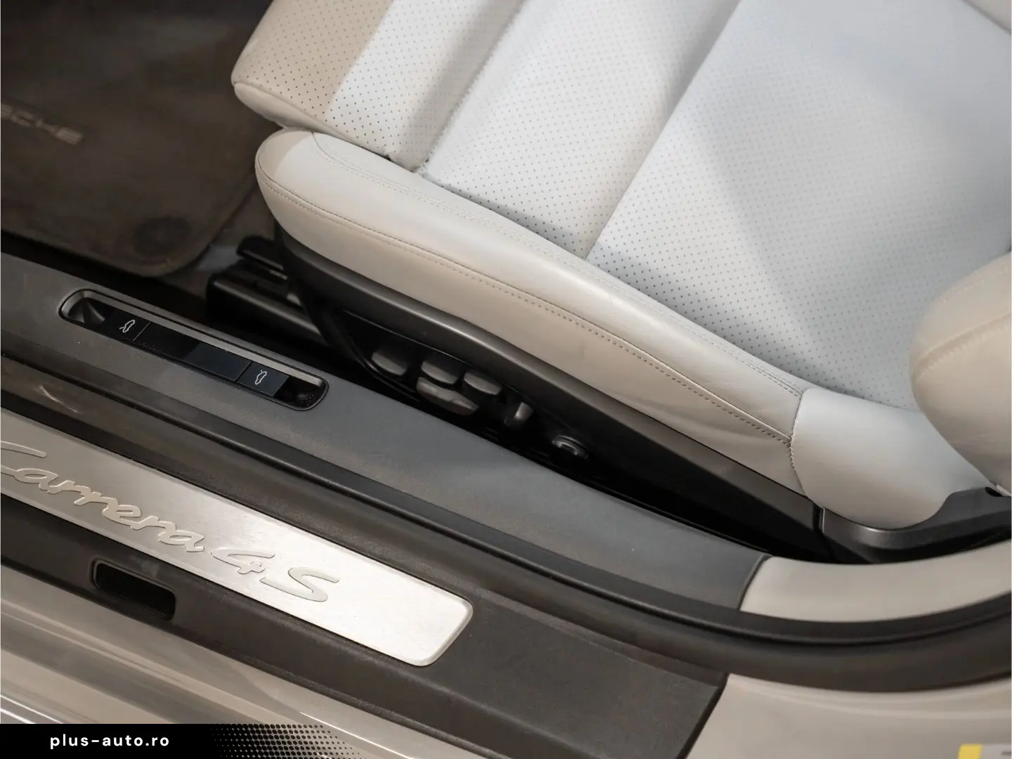 PORSCHE 992 Carrera 4S Cabriolet Sport Chrono Lift-VA