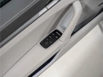 PORSCHE 992 Carrera 4S Cabriolet Sport Chrono Lift-VA