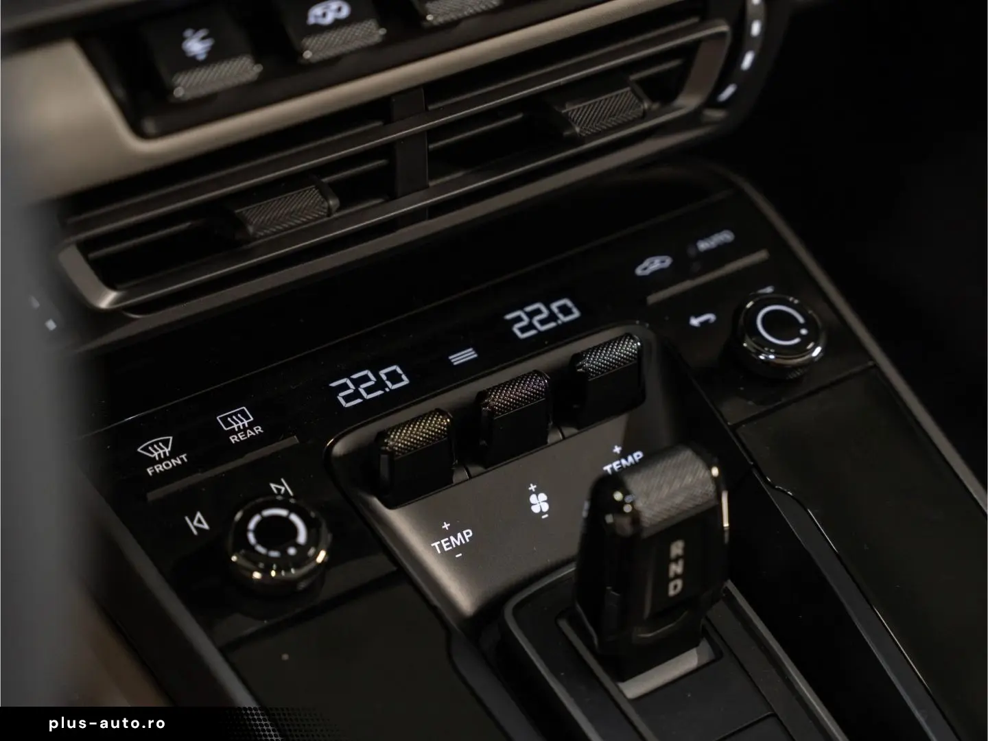 PORSCHE 992 Carrera 4S Cabriolet Sport Chrono Lift-VA