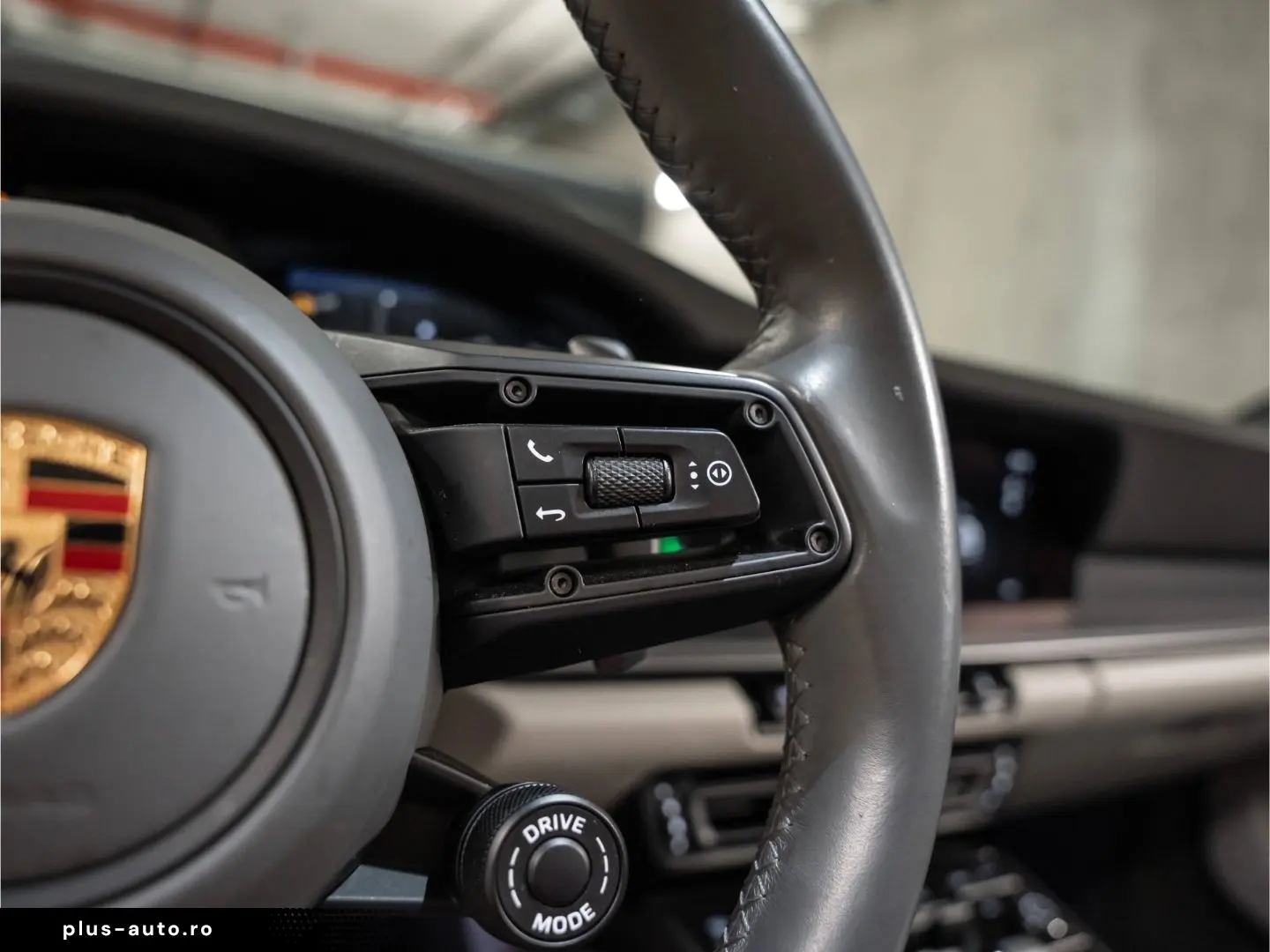 PORSCHE 992 Carrera 4S Cabriolet Sport Chrono Lift-VA