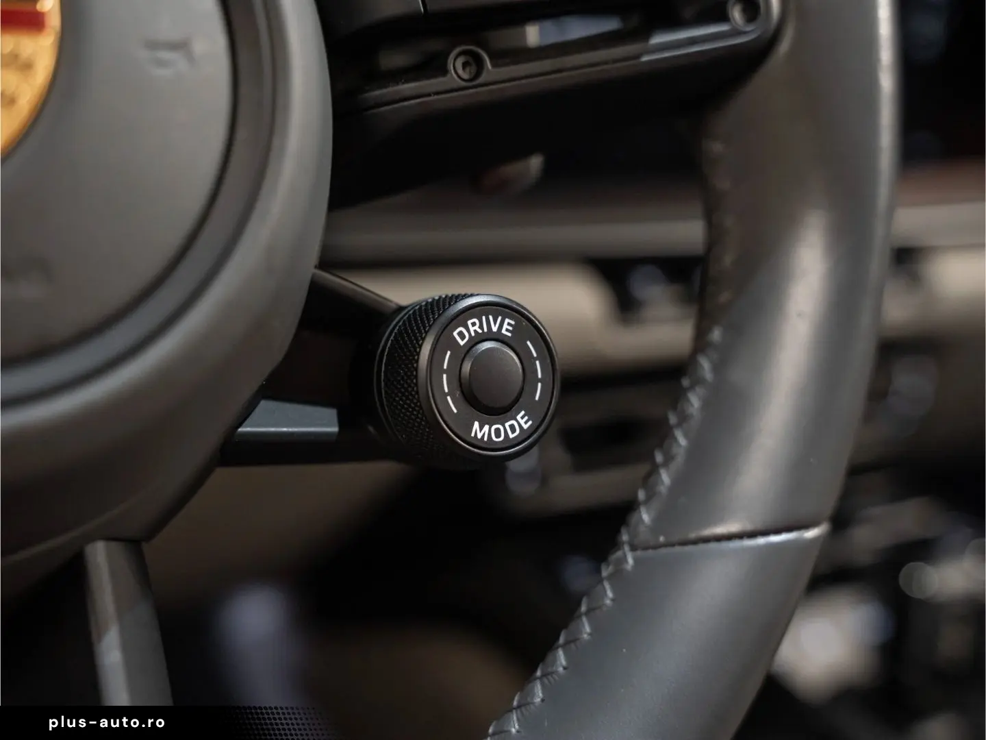 PORSCHE 992 Carrera 4S Cabriolet Sport Chrono Lift-VA