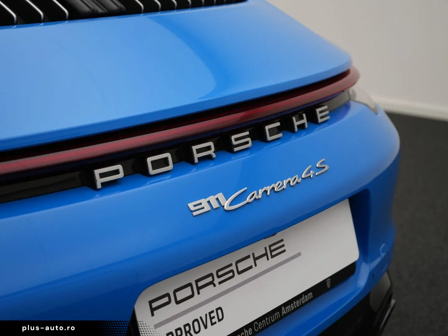 PORSCHE 992 Carrera 4S Cabrio