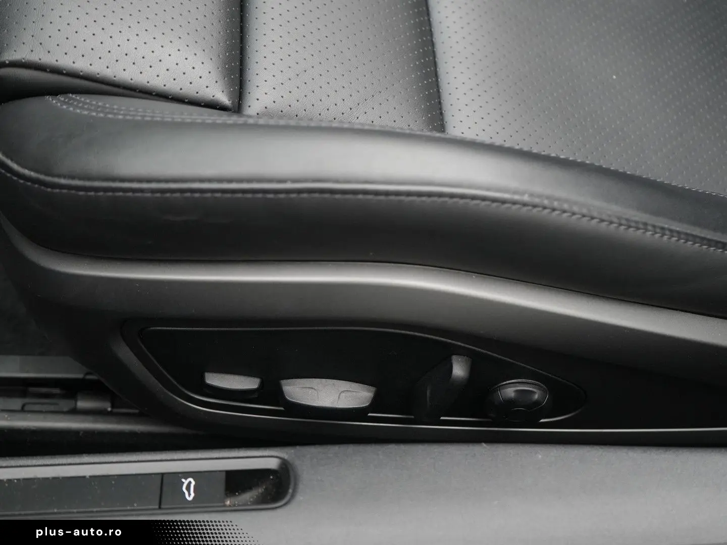 PORSCHE 992 Carrera 4S Cabrio