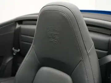 PORSCHE 992 Carrera 4S Cabrio