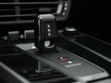 PORSCHE 992 Carrera 4S Cabrio