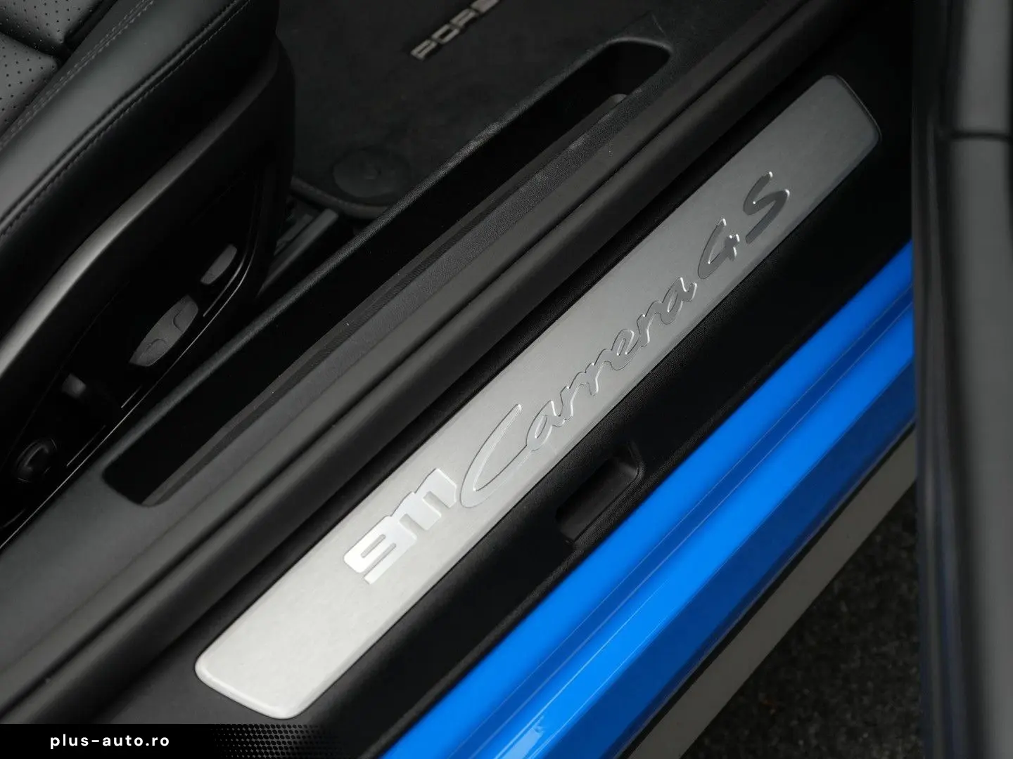 PORSCHE 992 Carrera 4S Cabrio