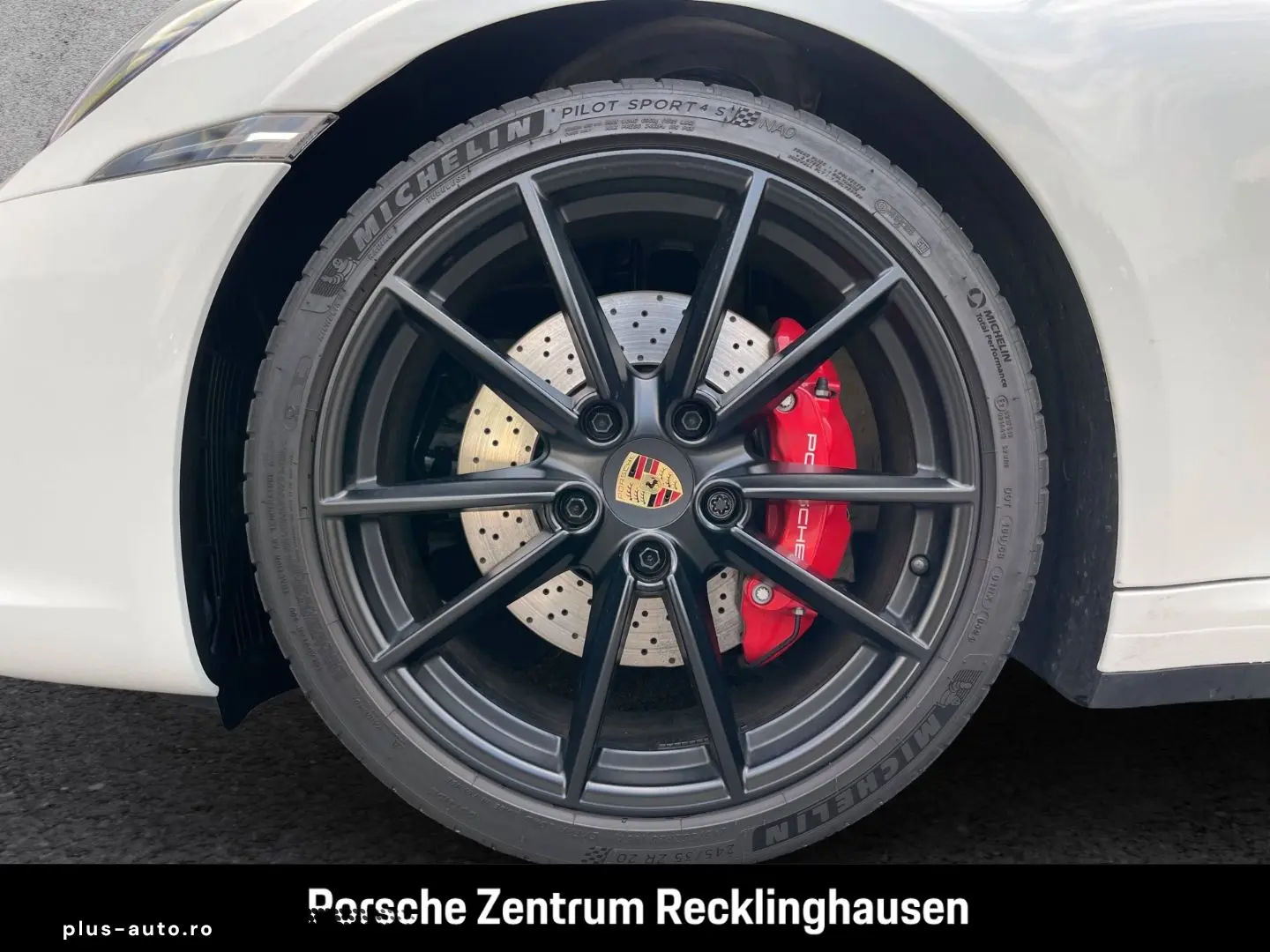 PORSCHE 992 911 Carrera 4S Cabriolet