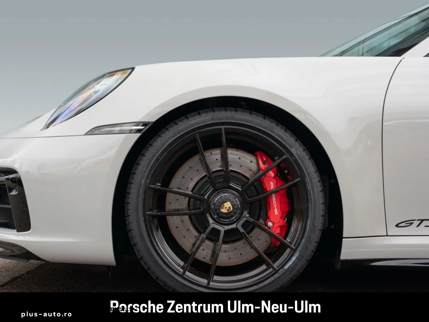 PORSCHE 992 911 Carrera 4 GTS Cabriolet