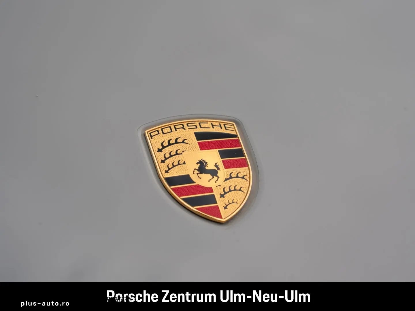 PORSCHE 992 911 Carrera 4 GTS Cabriolet