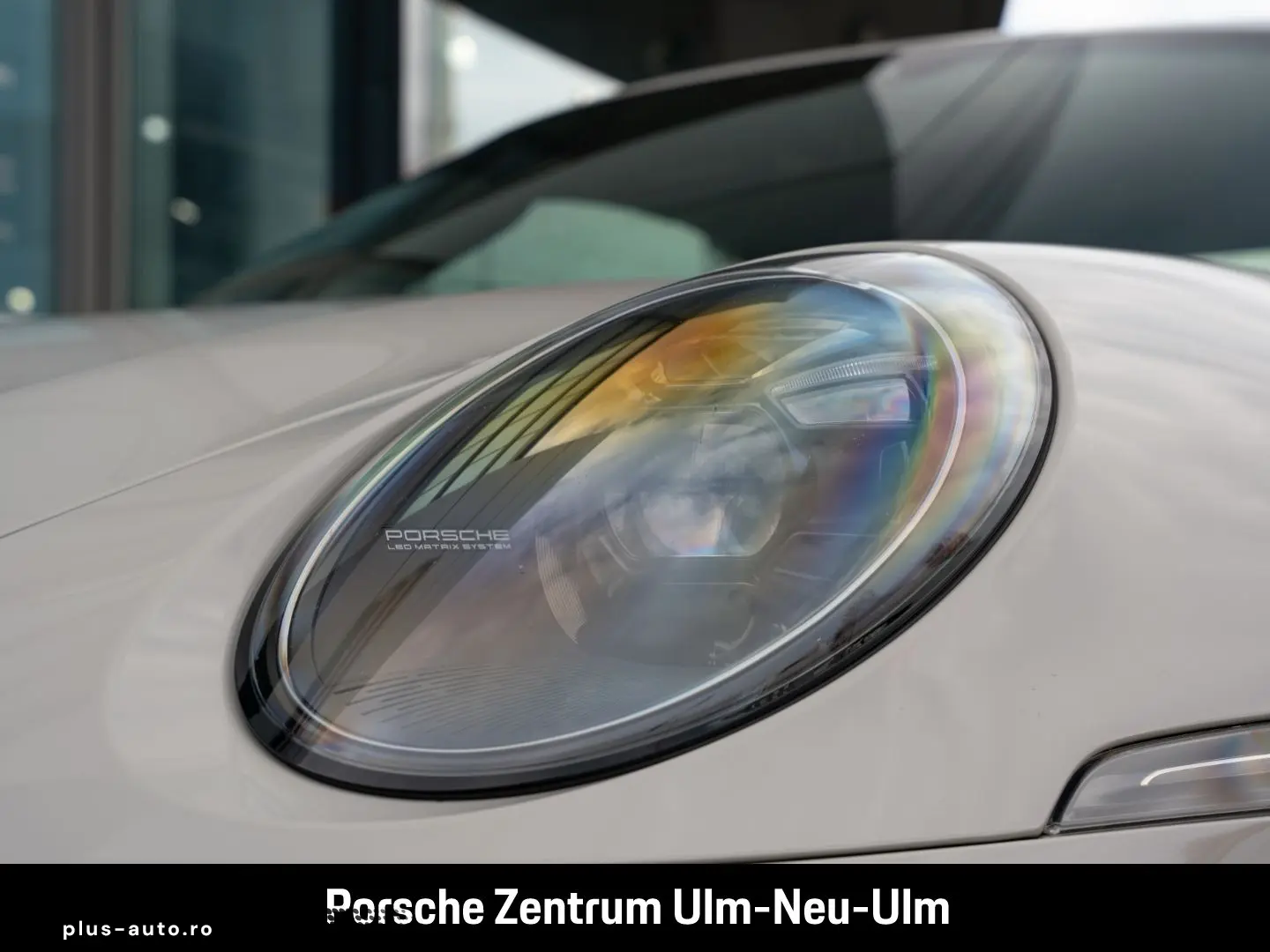 PORSCHE 992 911 Carrera 4 GTS Cabriolet