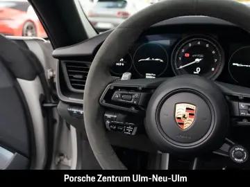 PORSCHE 992 911 Carrera 4 GTS Cabriolet