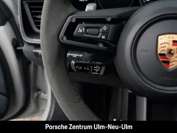 PORSCHE 992 911 Carrera 4 GTS Cabriolet