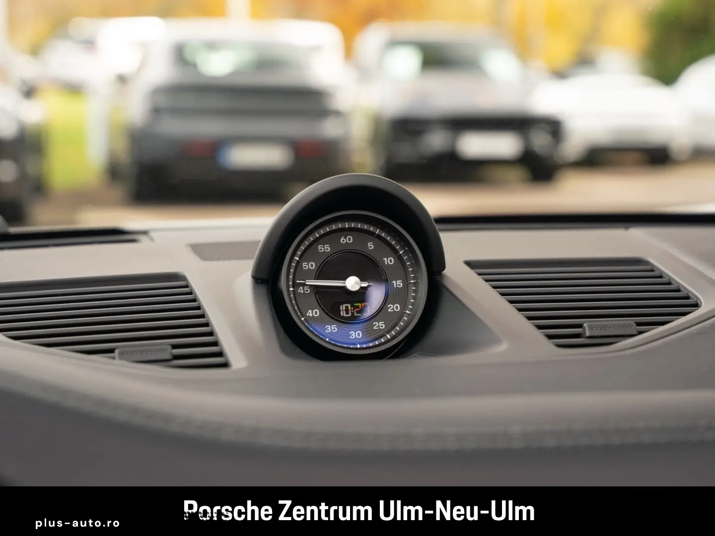 PORSCHE 992 911 Carrera 4 GTS Cabriolet