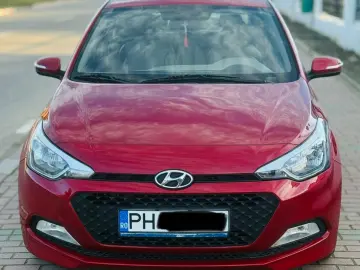 Hyundai i20   Fab.- 08.2015   1.2 Benzina 85 Cp