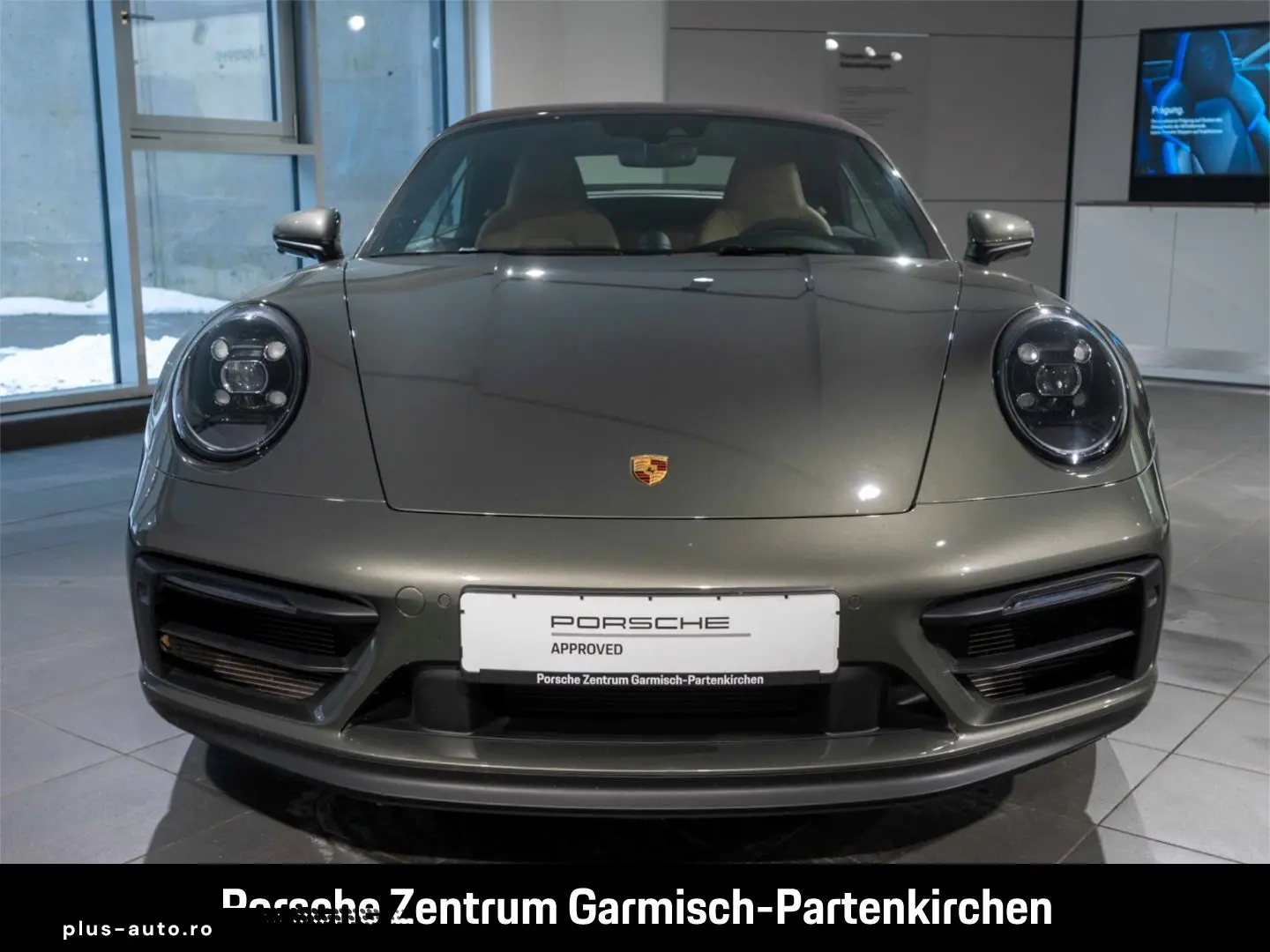 PORSCHE 992 911 Carrera 4 GTS Cabriolet
