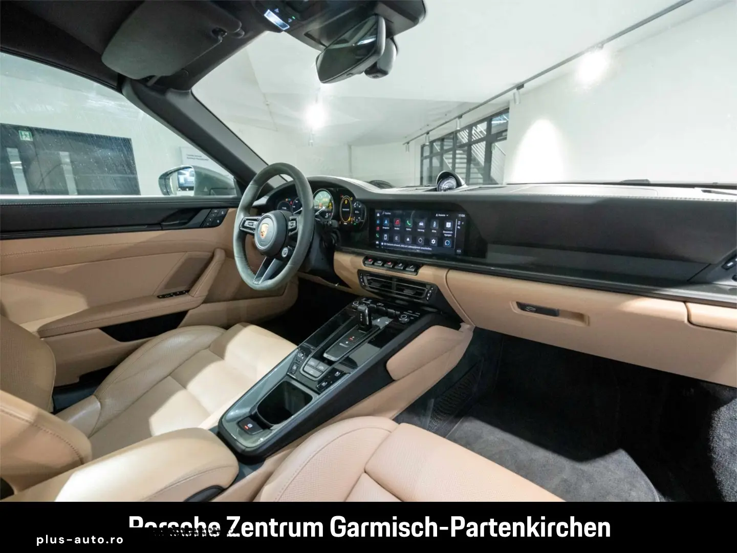 PORSCHE 992 911 Carrera 4 GTS Cabriolet