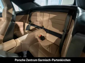 PORSCHE 992 911 Carrera 4 GTS Cabriolet